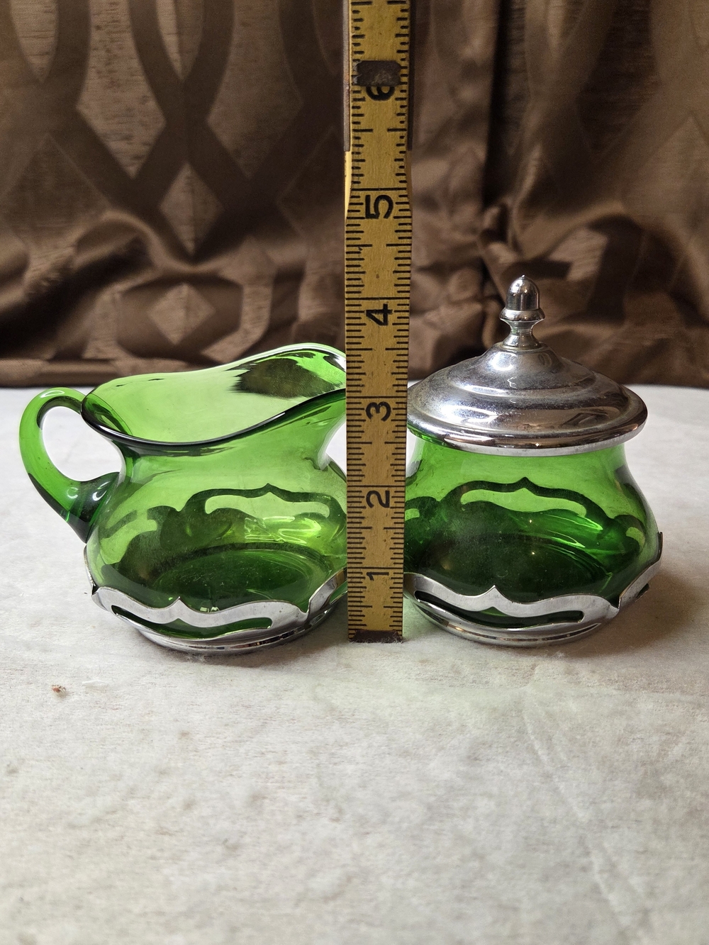 Farber Brothers "Krome Kraft" Creamer and Sugar Bowl set W/ Lid L-Green Glass - Picture 6 of 6